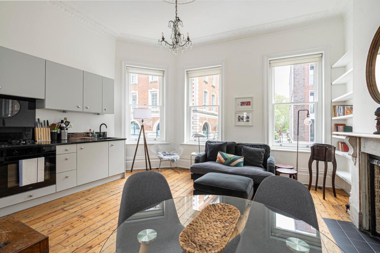 Chic Apartment Near Kensington Palace London Bagian luar foto